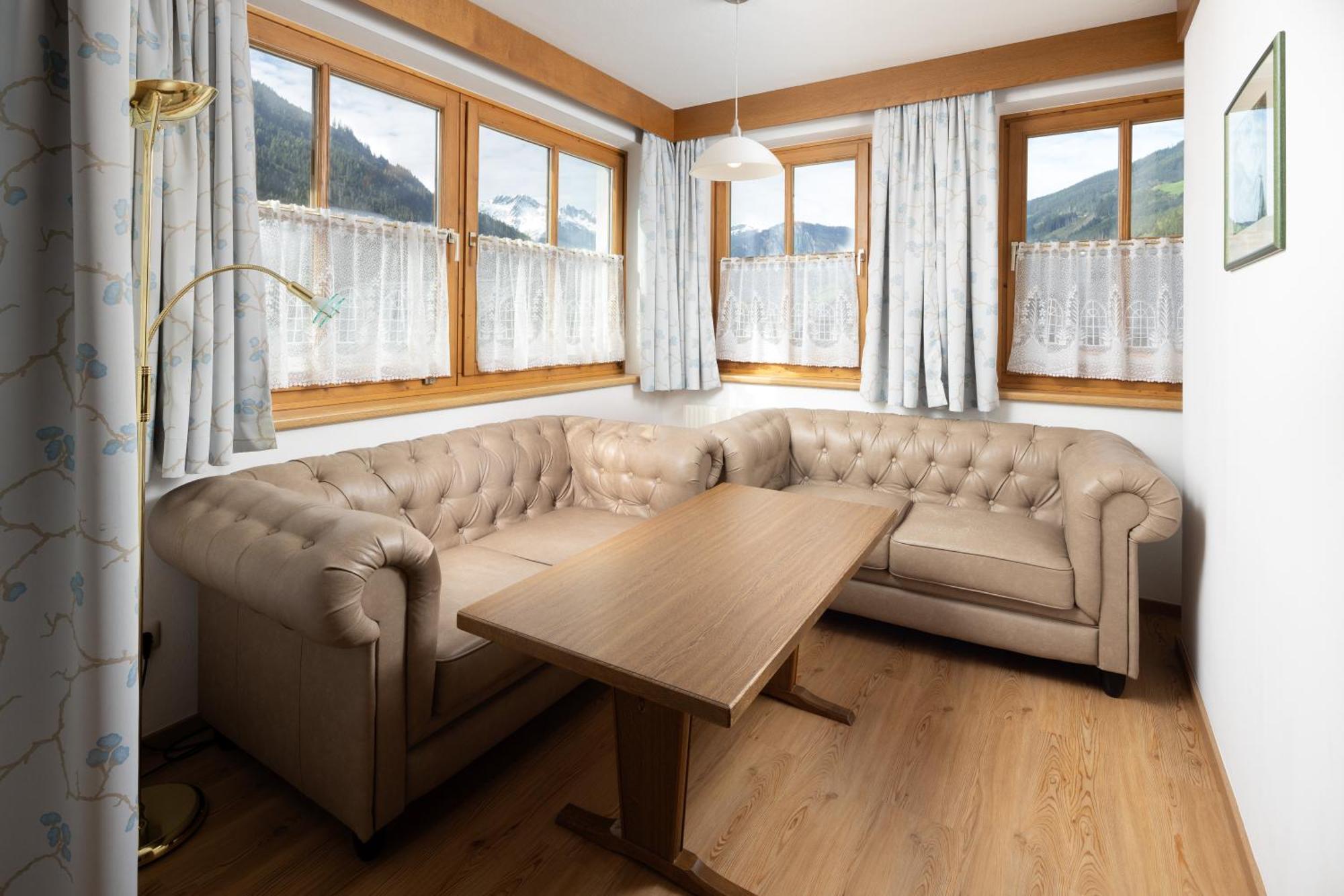Gaestehaus Vorderegger Wald im Pinzgau Eksteriør billede